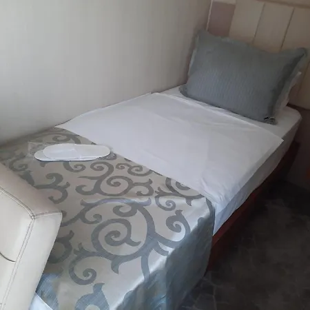Inera Hotel Pendik-2